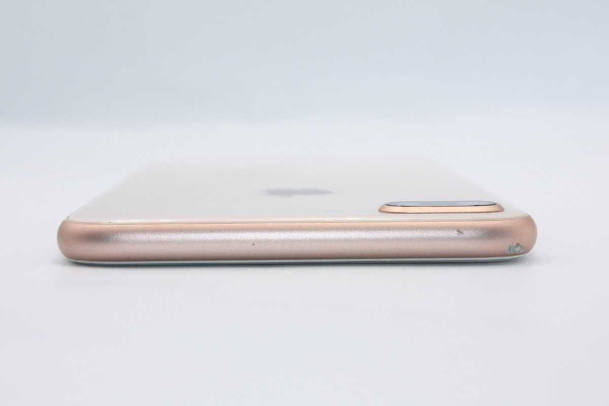 【美品】iPhone8 Plus 64GB SIMロック解除済み iPhone 8 Plus 訳あり特価 iPhone8Plus 64GB SIMロック解除済み レッド