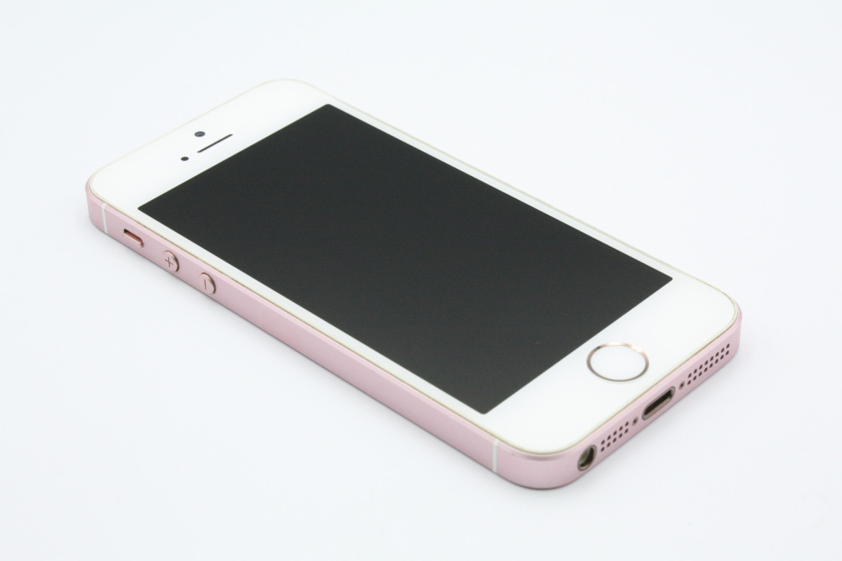 iPhone SE（第1世代） 訳あり特価 iPhoneSE 第1世代 16GB SIMロック