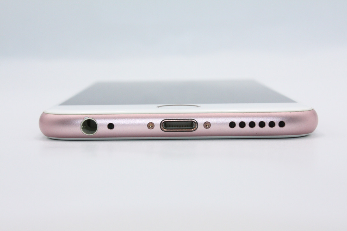 iPhone 6s 訳あり特価 iPhone6s 16GB SIMロック解除済み ローズ