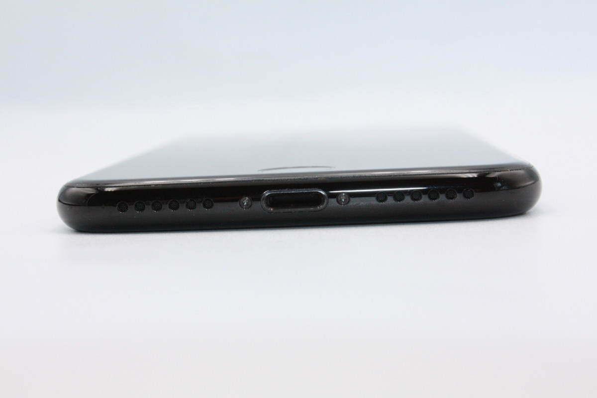 iPhone 7 訳あり特価 iPhone7 128GB SIMロック解除済み ジェット
