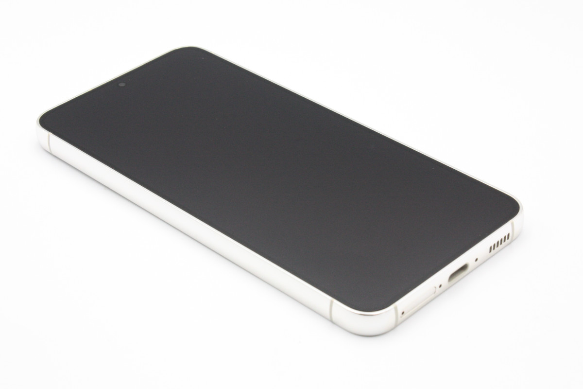 Galaxy S 訳あり特価 美品 S23 SCG19 au版SIMフリー クリーム Aランク