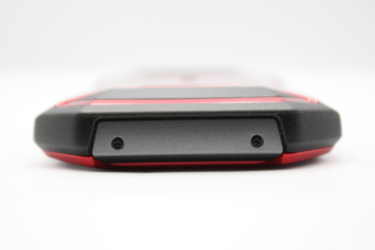TORQUE 訳あり特価 5G KYG01 レッド SIMロック解除済み Bランク
