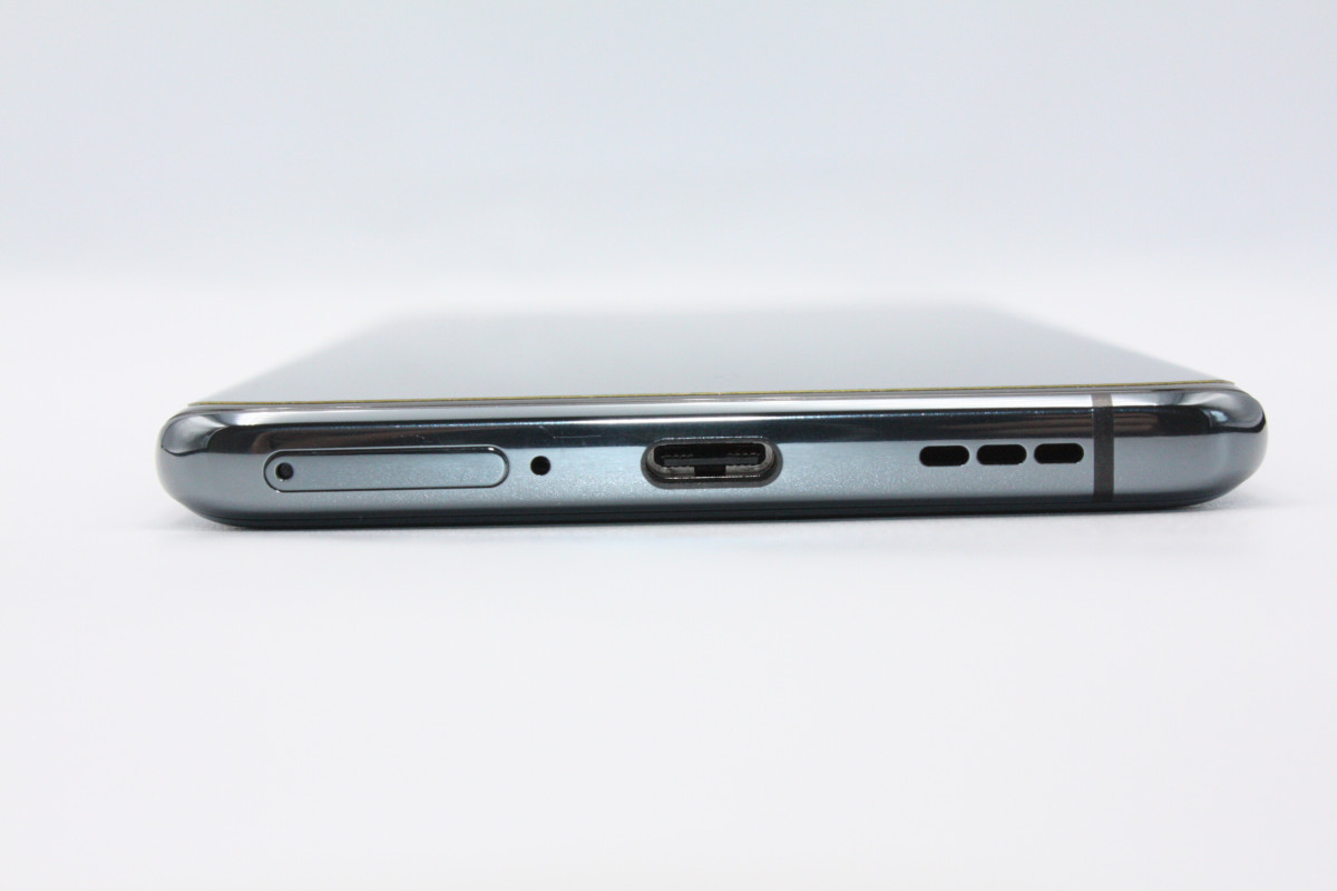 OPPO（オッポ） 美品 OPPO Find X3 Pro OPG03 SIMロック解除済み