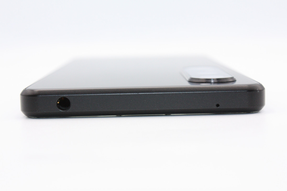 Xperia 1 III 訳あり特価 SOG03 フロストブラック au版SIMフリー B
