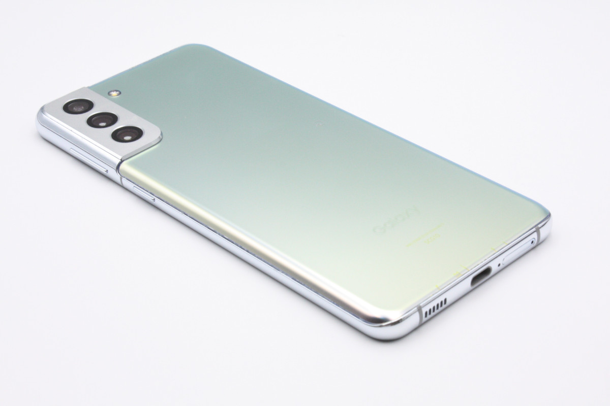 SCG10 Galaxy S21+ 5G simロック解除済み 付属品新品 Galaxy S S21＋ 5G SCG10 SIMロック解除済み シルバー Bランク