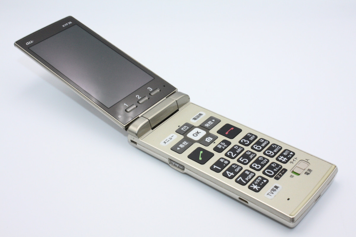 かんたんケータイ KYF36 シャンパンゴールド SIMロック解除済み B