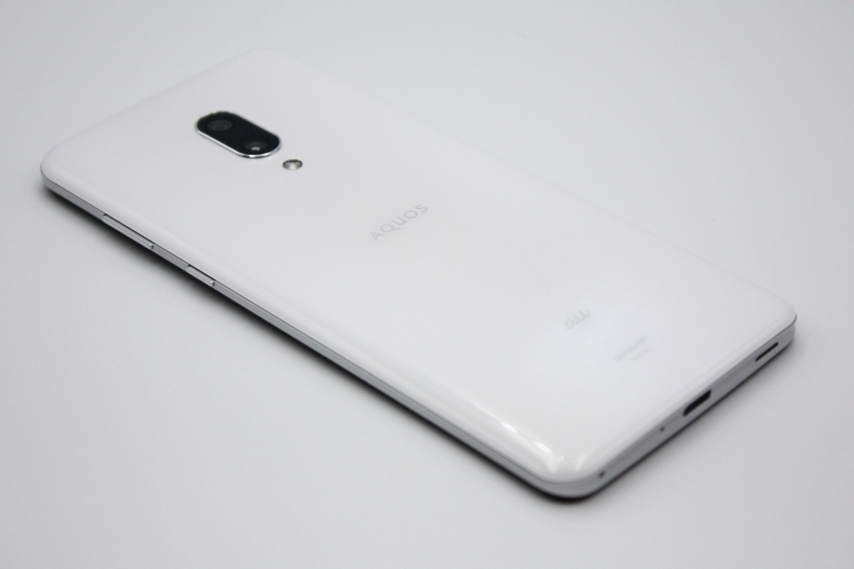 AQUOS zero 訳あり特価 zero2 SHV47 ホワイト SIMフリー Bランク