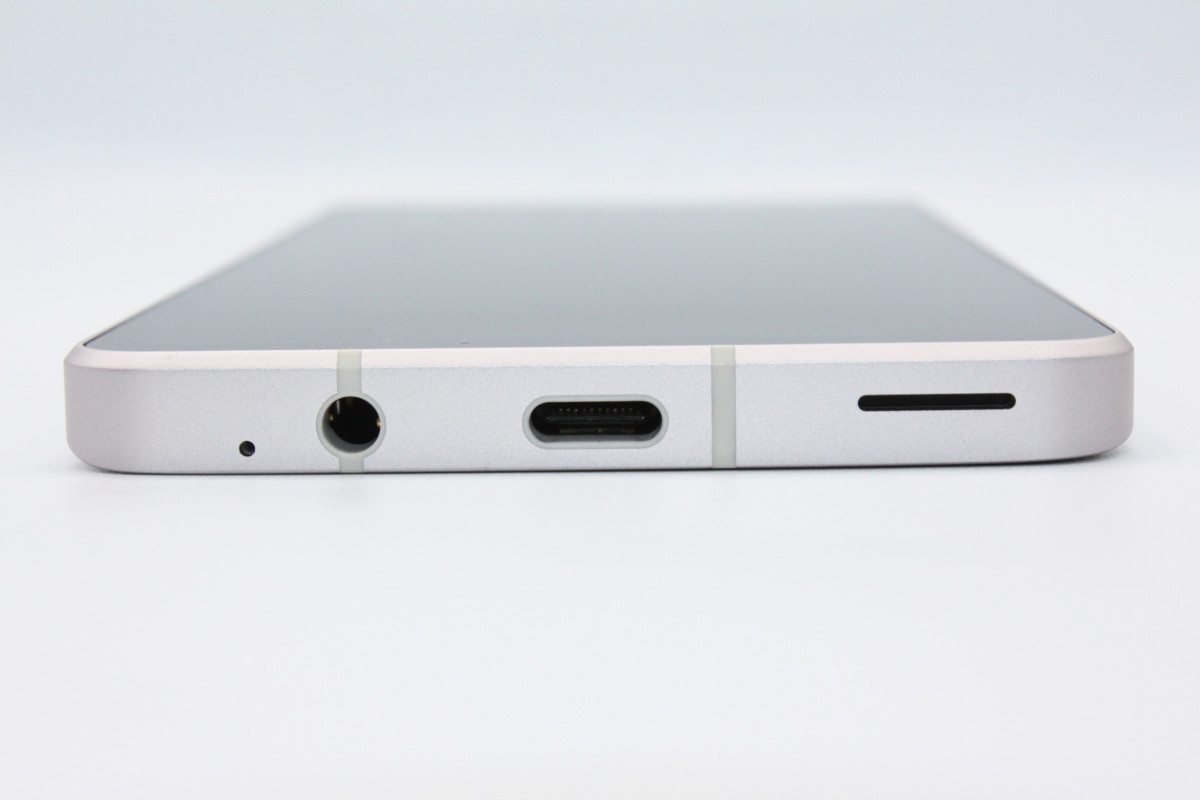 AQUOS sense 訳あり特価 sense7 SHG10 SIMフリーライトカッパー B