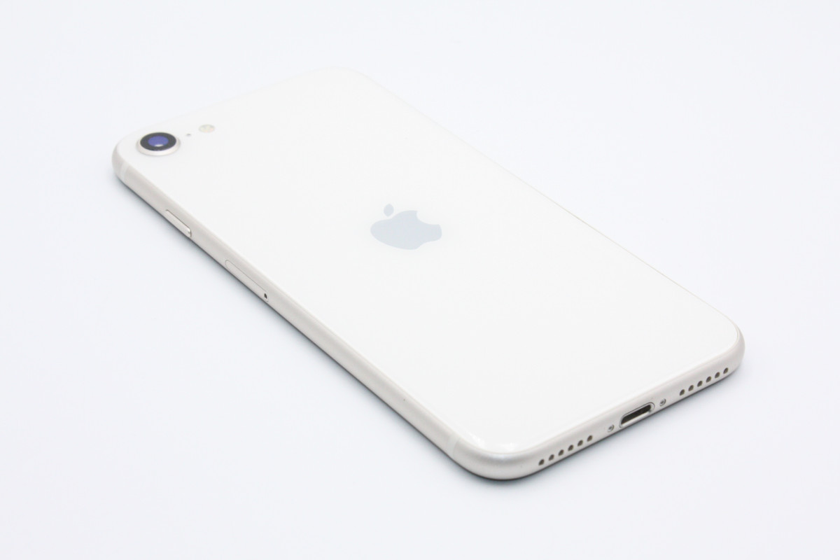 iPhone SE（第3世代） 美品 iPhoneSE 第3世代 64GB SIMフリー スター