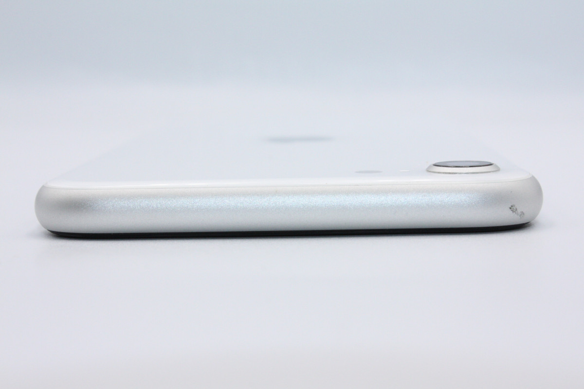 iPhone SE（第2世代） iPhoneSE 第2世代 64GB ホワイト SIMフリー C