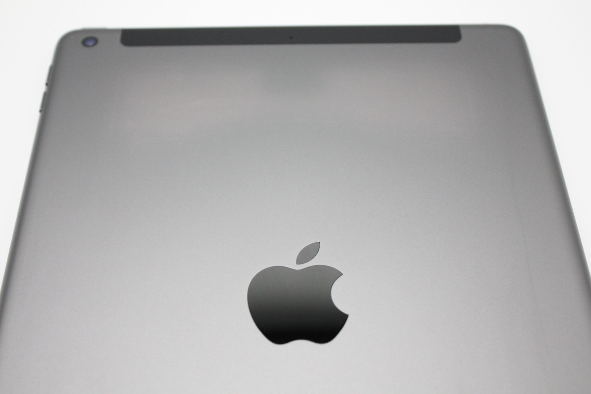 iPad 美品 第9世代 64GB Wi-Fi + Cellularモデル スペースグレイ A