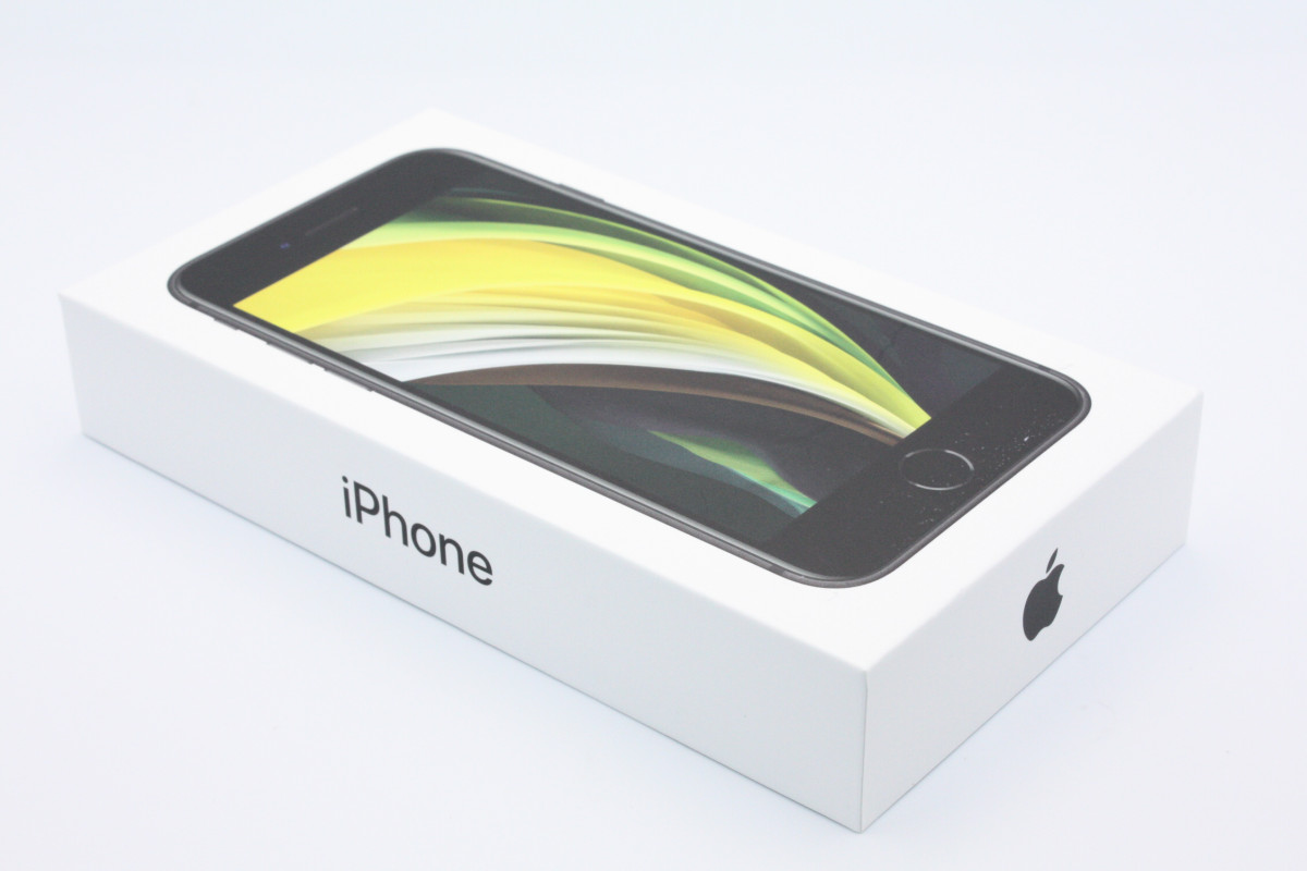 iPhone SE（第2世代） 美品 付属品完備 iPhoneSE 第2世代 64GB