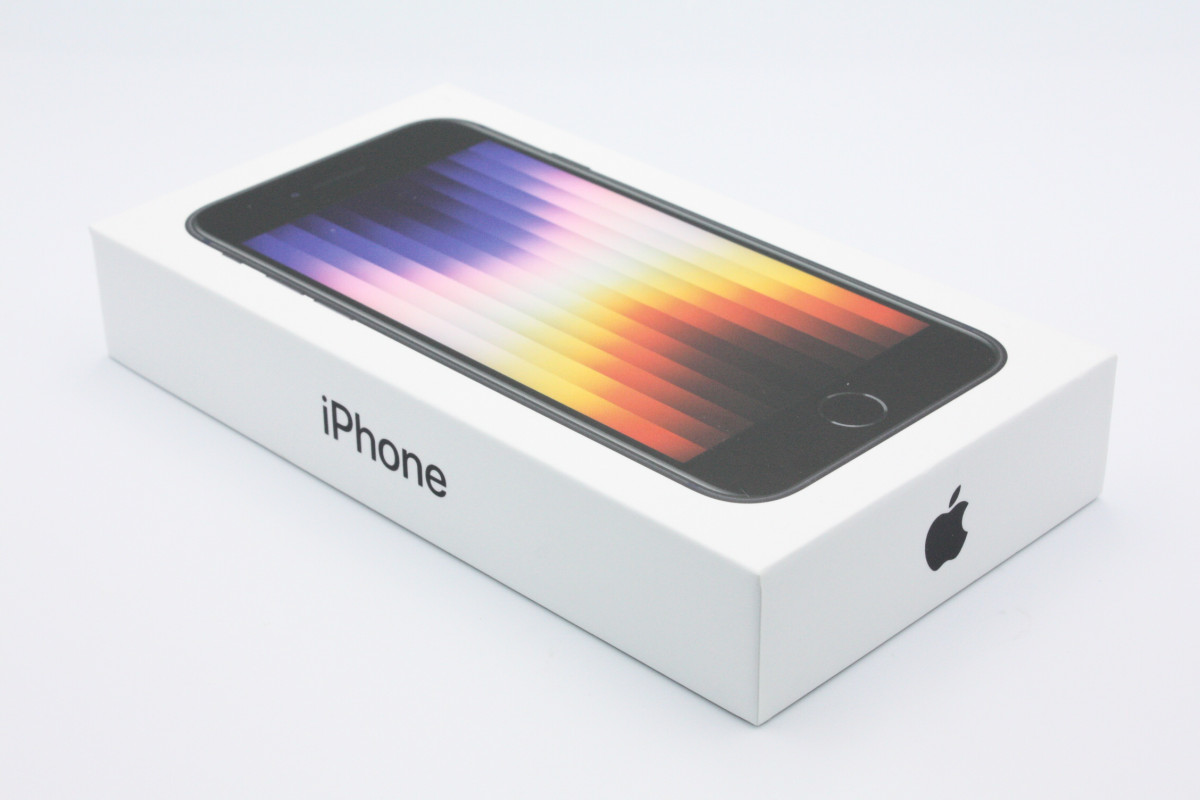iPhone SE（第3世代） 付属品完備 iPhoneSE 第3世代 64GB SIMフリー