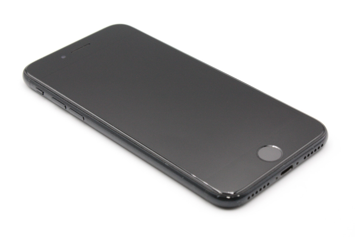 iPhone SE（第3世代） iPhoneSE 第3世代 64GB SIMフリー ミッドナイト
