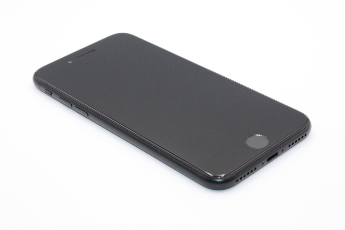 iPhone SE（第3世代） iPhoneSE 第3世代 64GB SIMフリー ミッドナイト