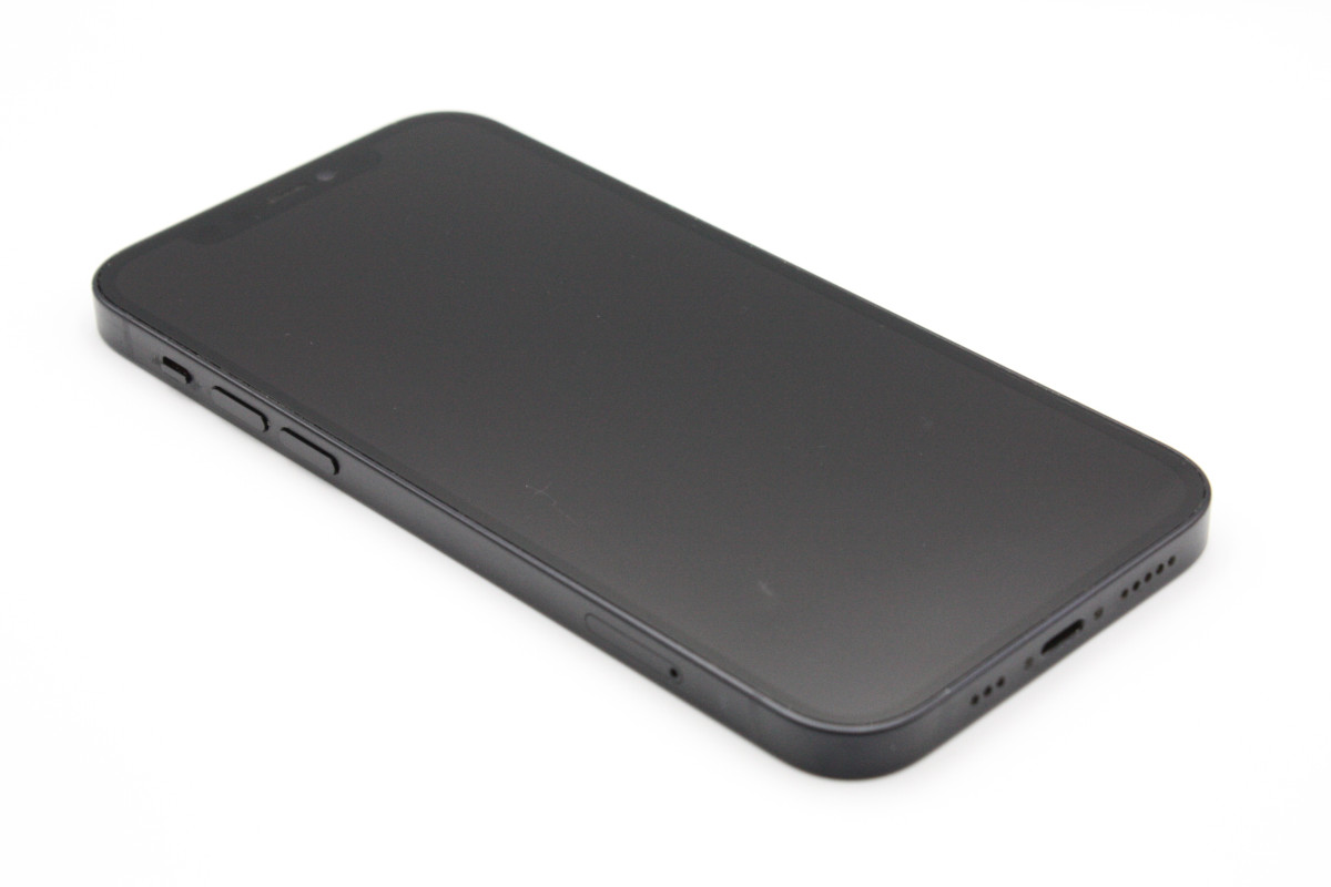 iPhone 12 iPhone12 64GB ブラック SIMロック解除済み Cランク