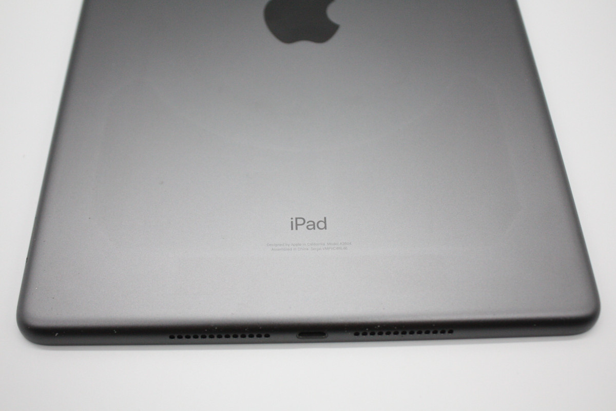 iPad 第9世代 64GB Wi-Fi + Cellularモデル スペースグレイ Bランク