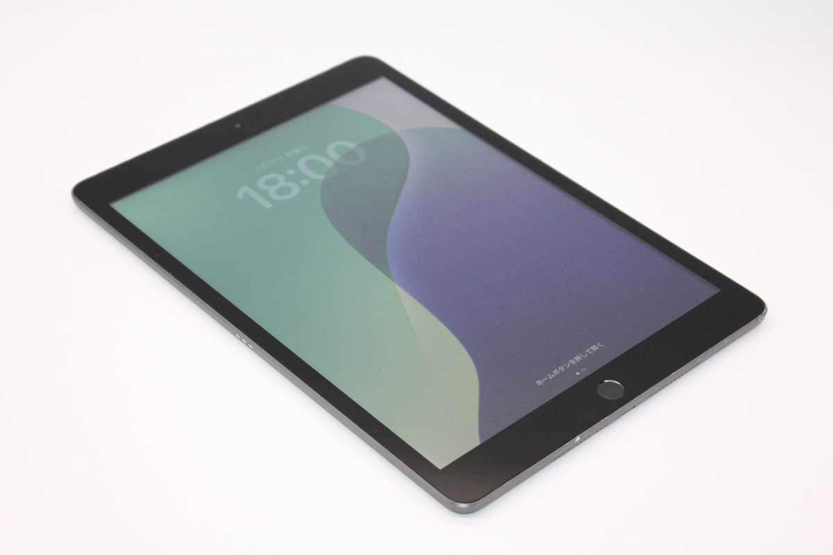 iPad 訳あり特価 第7世代 Wi-Fi+Cellular 32GB スペースグレイ