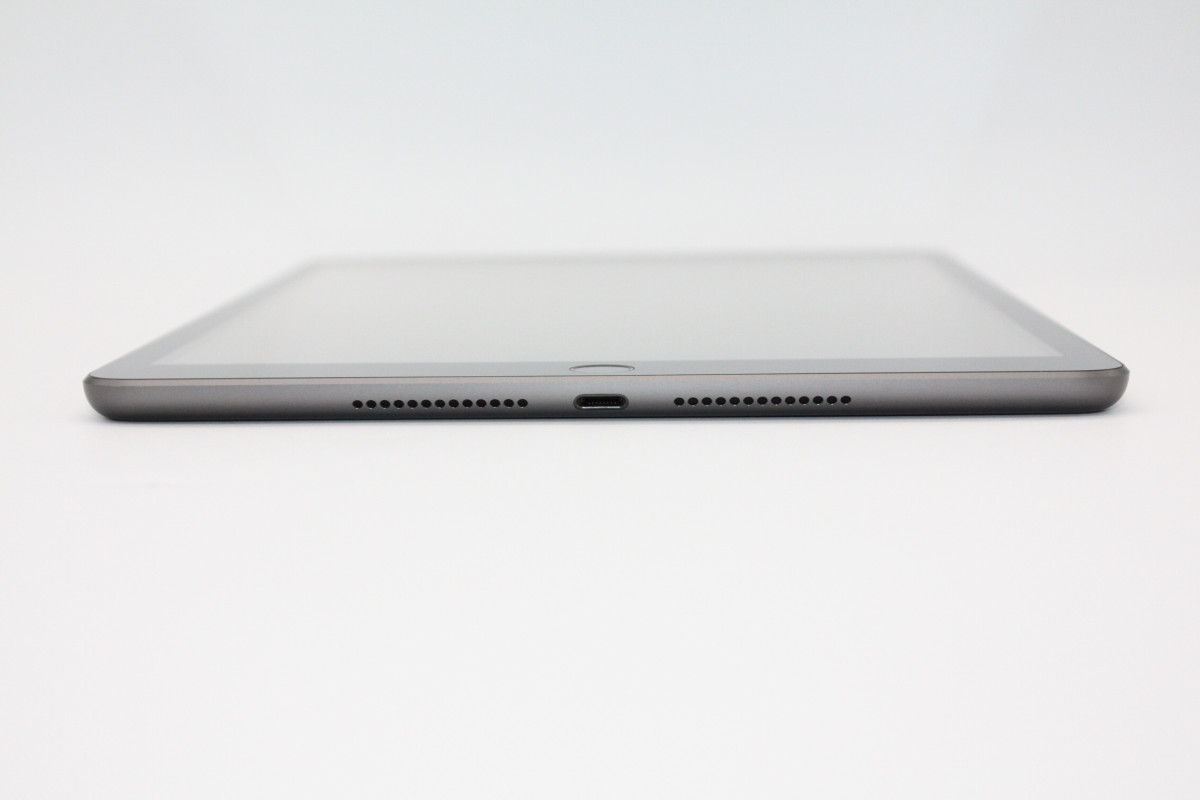 iPad 訳あり特価 第9世代 64GB Wi-Fiモデル スペースグレイ Bランク