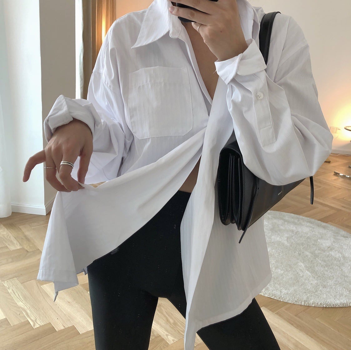 レディースブラウス 長袖 胸ポケット 丈長め l 襟付き トップス 春 秋 大人可愛い 大人女子 おしゃれ お洒落 個性的 存在感 主役級 シンプルコ