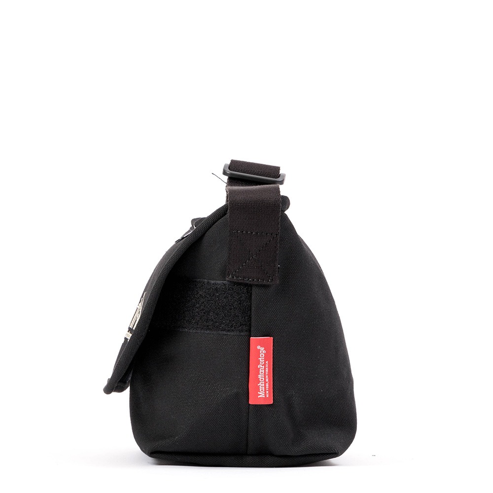 Manhattan Portage（マンハッタンポーテージ） ショルダーバッグ B5