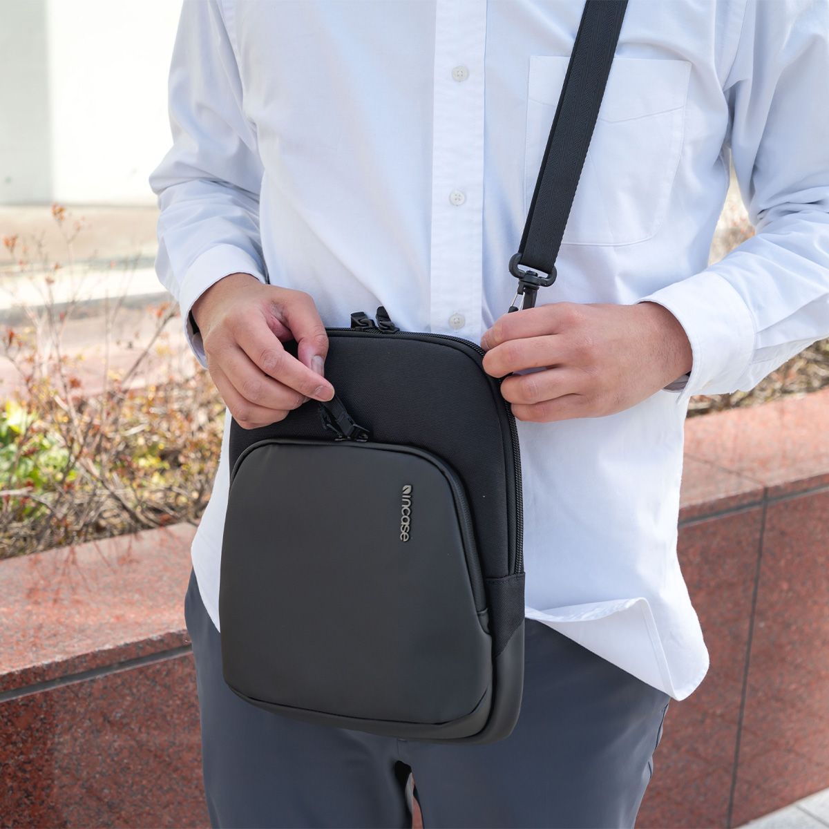incase Incase インケース ショルダーバッグ ボディバッグ