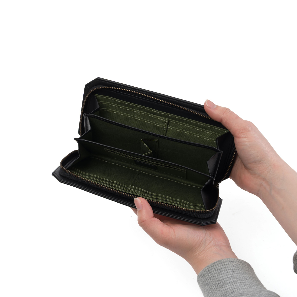 【新品✡未使用】Sybilla ラウンドジップ長財布ブラック 楽天市場】シビラ 財布 sybilla 長財布 ラウンドファスナー型