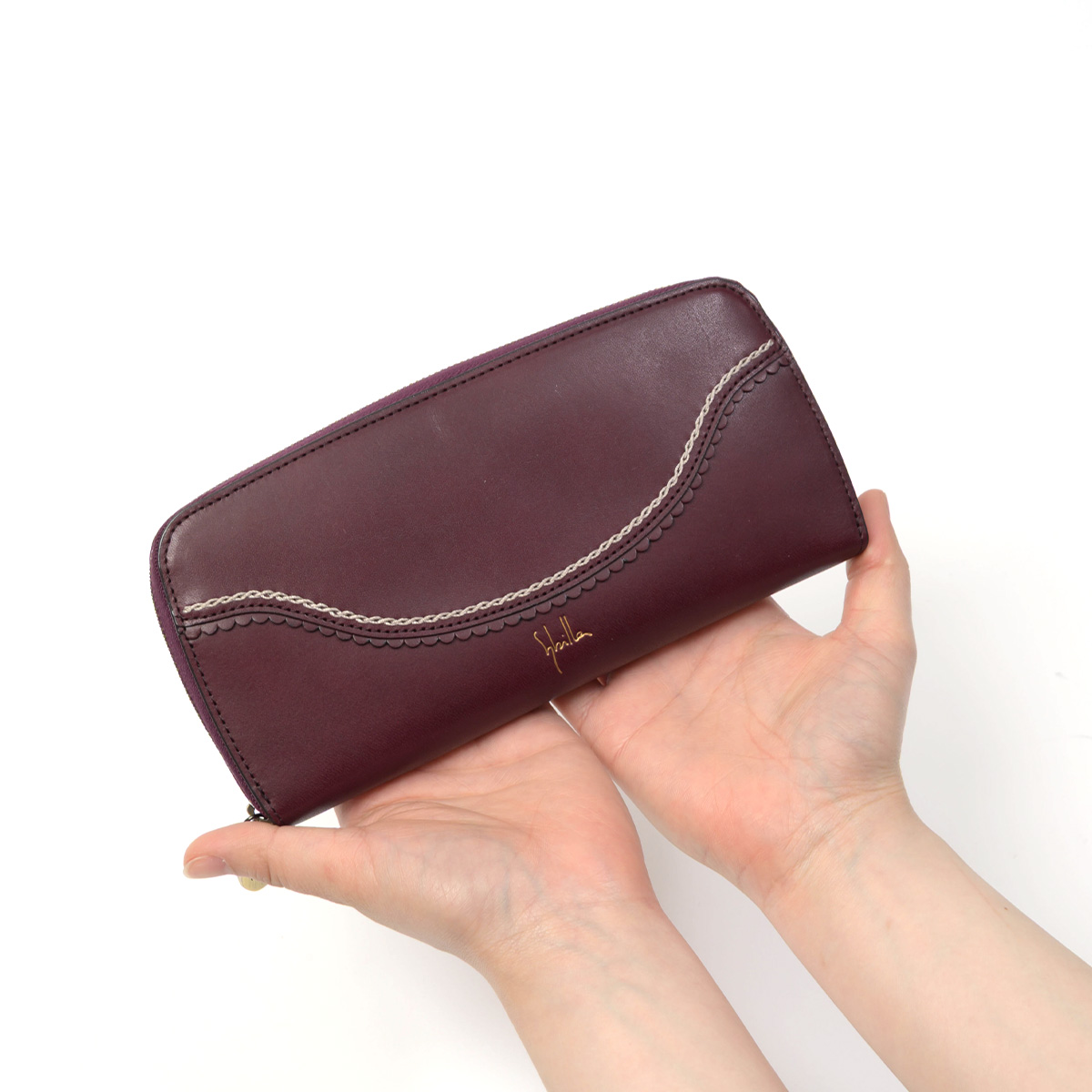 シビラ 長財布 sybilla 財布 ラウンドファスナー カデネータ シビラ 長財布 sybilla 財布 ラウンドファスナー カデネータ