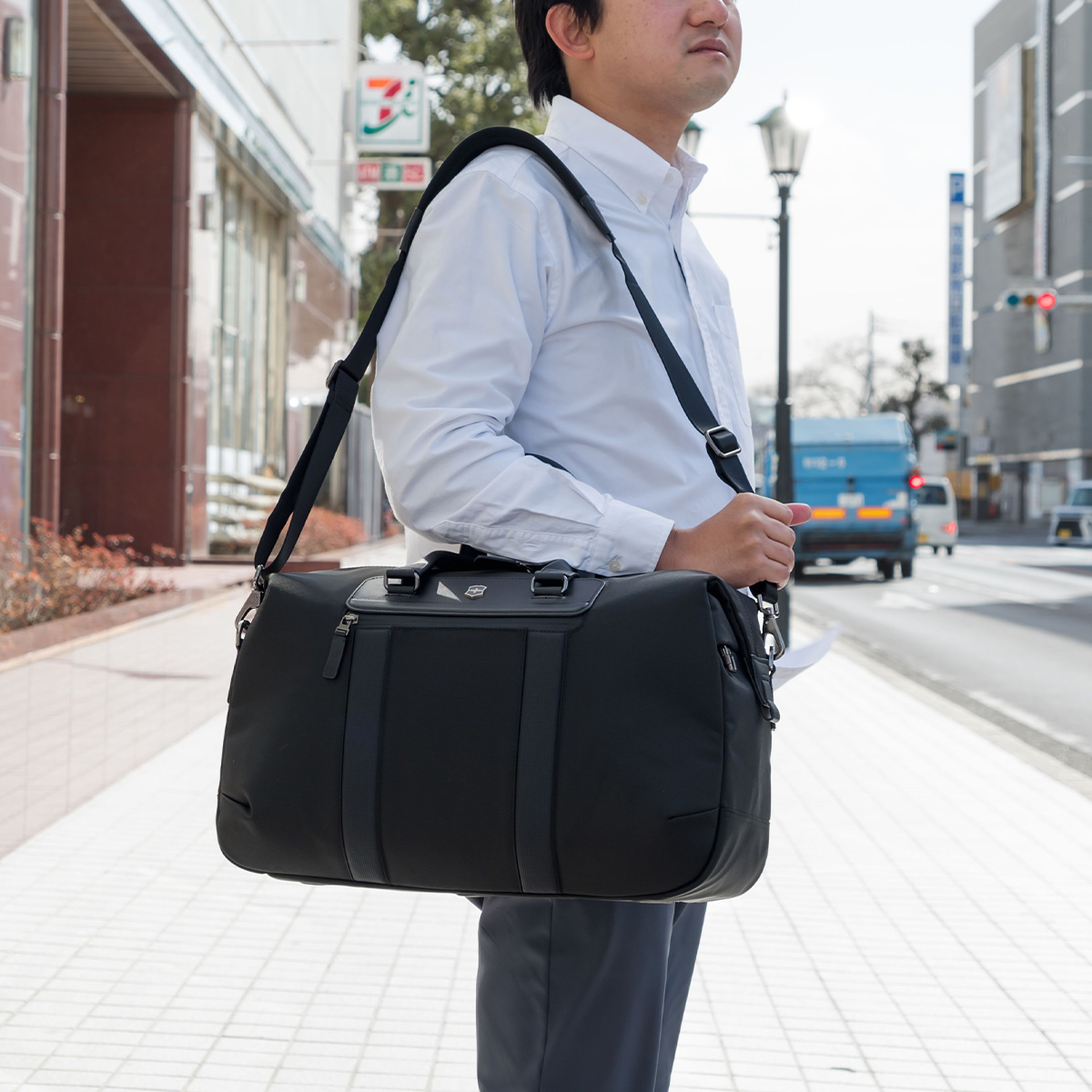 VICTORINOX（ビクトリノックス） ボストンバッグ 32L VICTORINOX