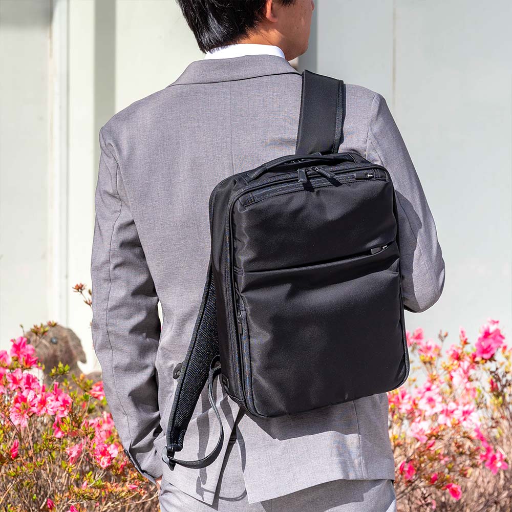 ace. GENE LABEL エース リュック ガジェタブルR A4 11L ace