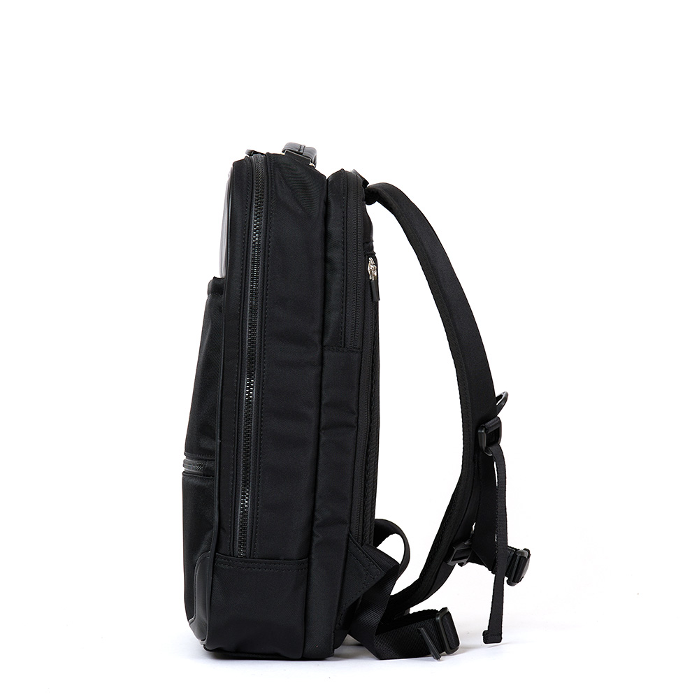 ⭐️極美品/⭐️タケオキクチ ビジネスリュック 2way 黒 A4/ノートPC ️極美品/️タケオキクチ ビジネスリュック 2way 黒 A4/ノートPC