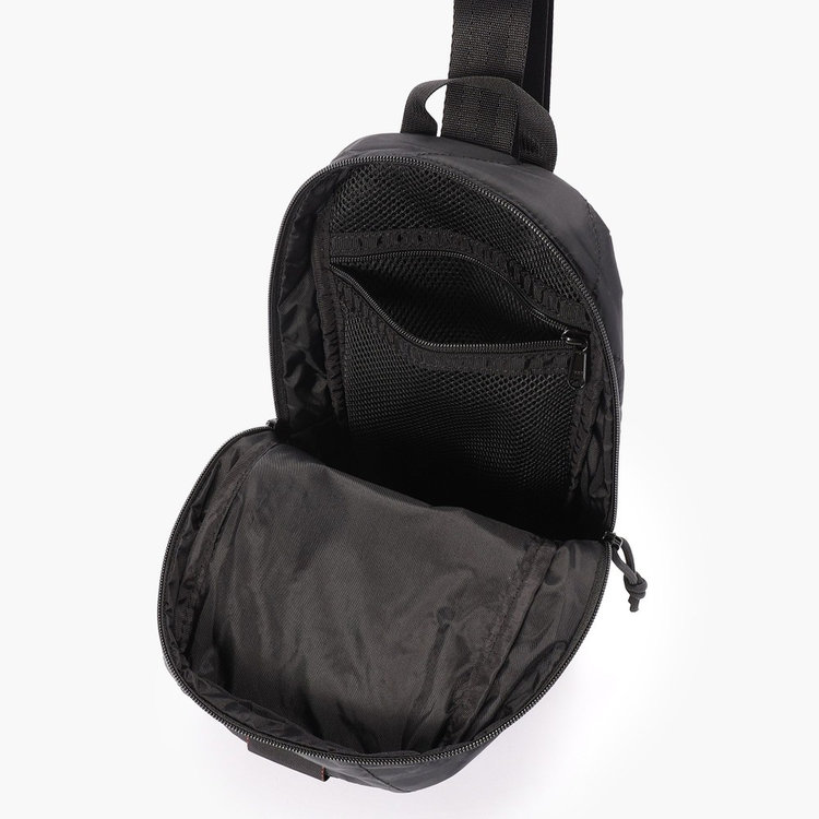 BRIEFING（ブリーフィング） ボディバッグ QUILTED SLING WALKER