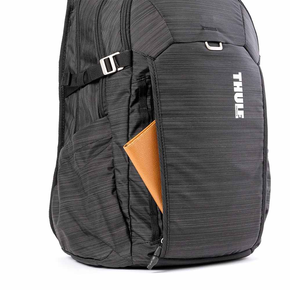 Thule リュック スーリー B4 28L Construct Backpack バックパック バッグ ビジネスリュック 3204169 :  zt-conbp216 : カバンのアイワ - 通販 - Yahoo!ショッピング