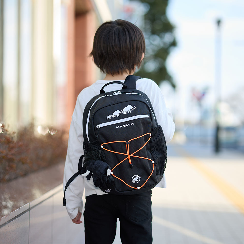 マムート リュック MAMMUT 16L A4 FIRSTZIP ファーストジップ キッズ 子供 小学生 ブランド 人気 こども 子ども キッズリュック