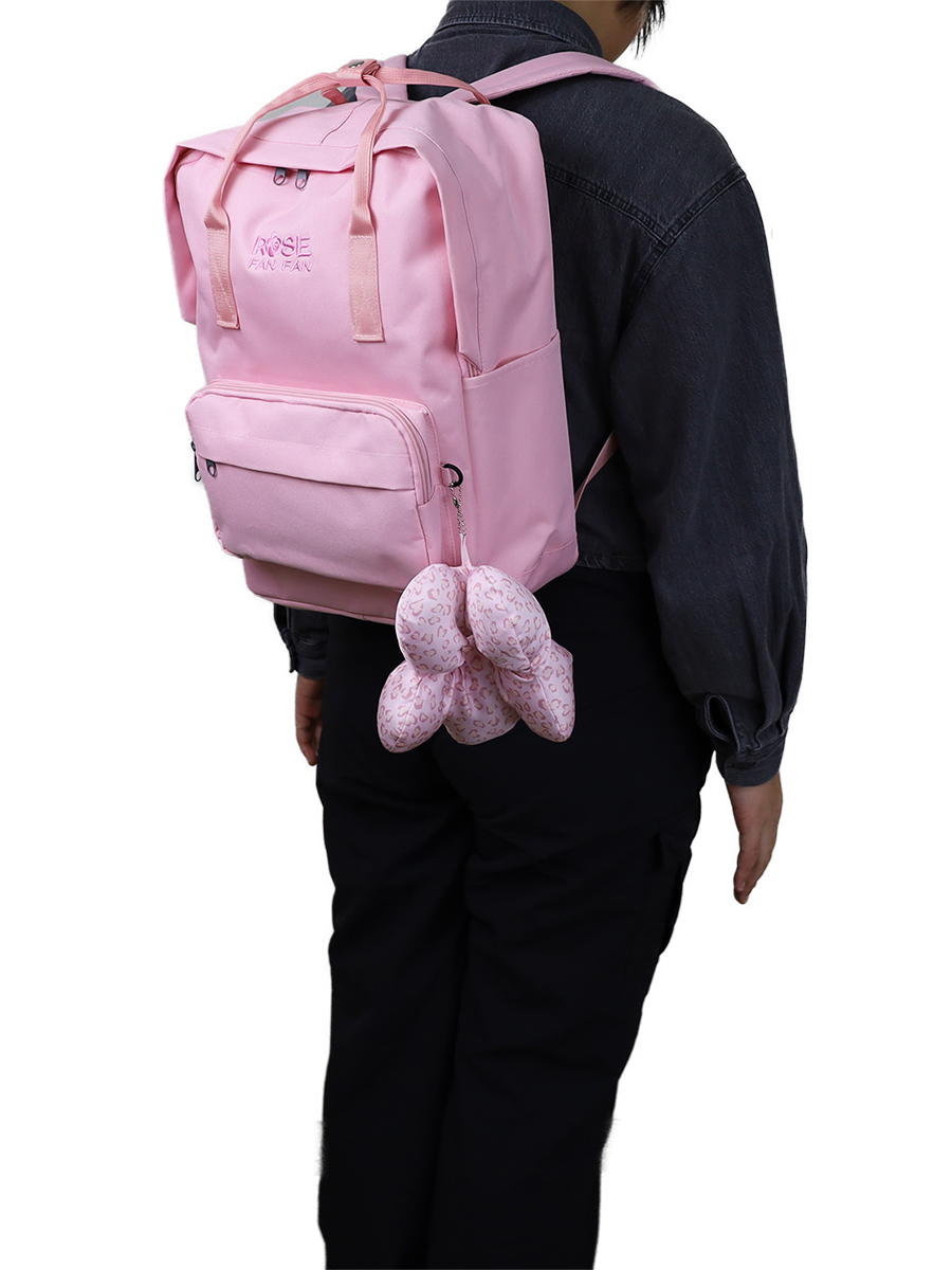 【お値下げ】ピンクハウス⭐︎クマ•クリスマス柄リュックカバン 白 TRAVAS TOKYO【トラヴァストーキョー】クマ総柄PUレザーコンパクト