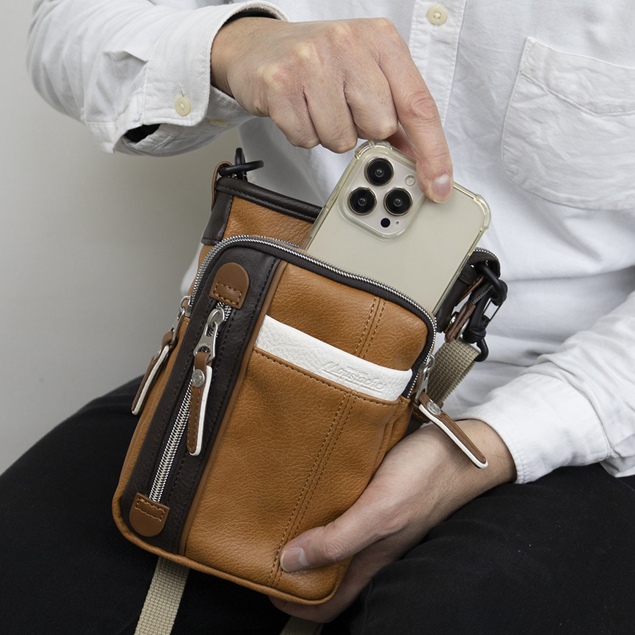 MOUSTACHE（ムスタッシュ） スマホポーチ ショルダー ブランド メンズ