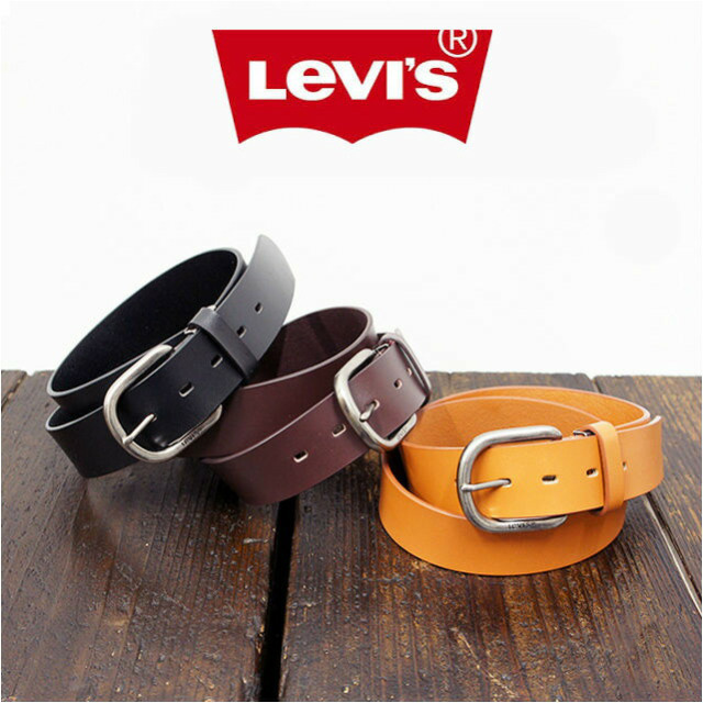 ボタンやロ Levi S リーバイス ベルトの通販 By とら リーバイスならラクマ 値下げ Levi S しました