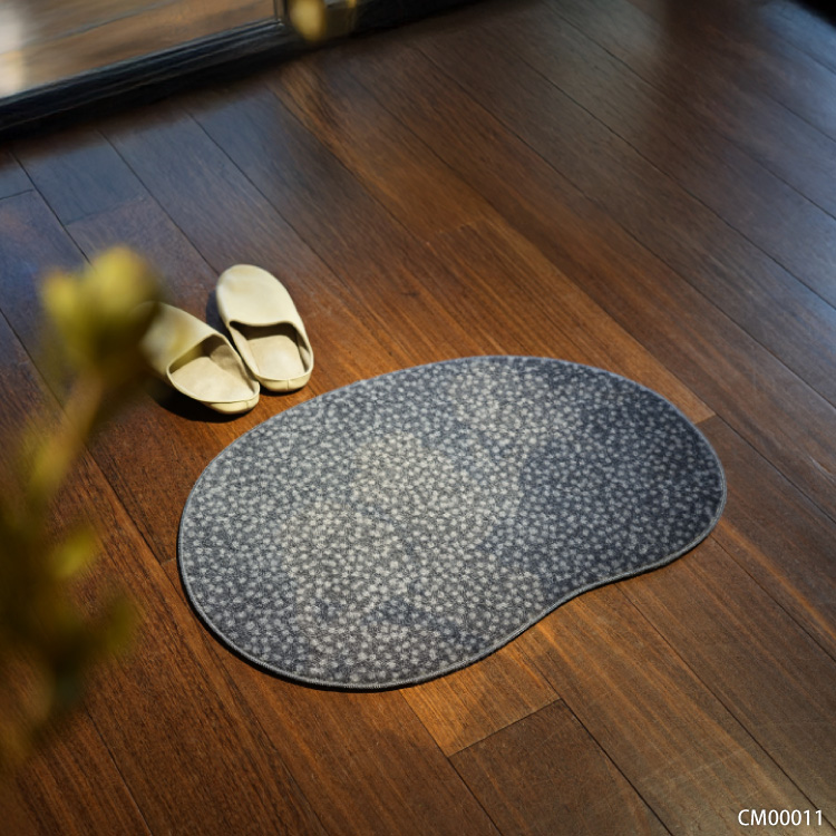 Eri Shimatsuka 玄関マット 洗える 防滑加工 吸水加工 47.5×70 クリーンテックス CM00010 CM00011 日本製 北欧 ドット 小さめ 変形ラグ | クリーンテックス・ジャパン | 07