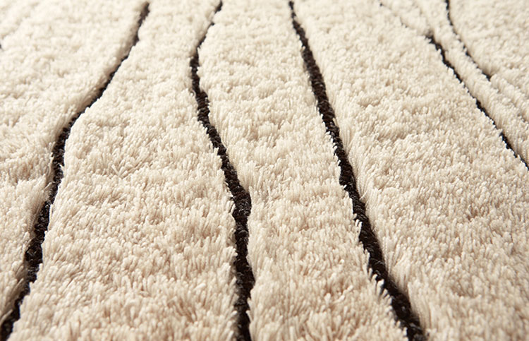 東リ ラグ 140×200 ラグマット 防ダニ 床暖 ホットカーペット対応