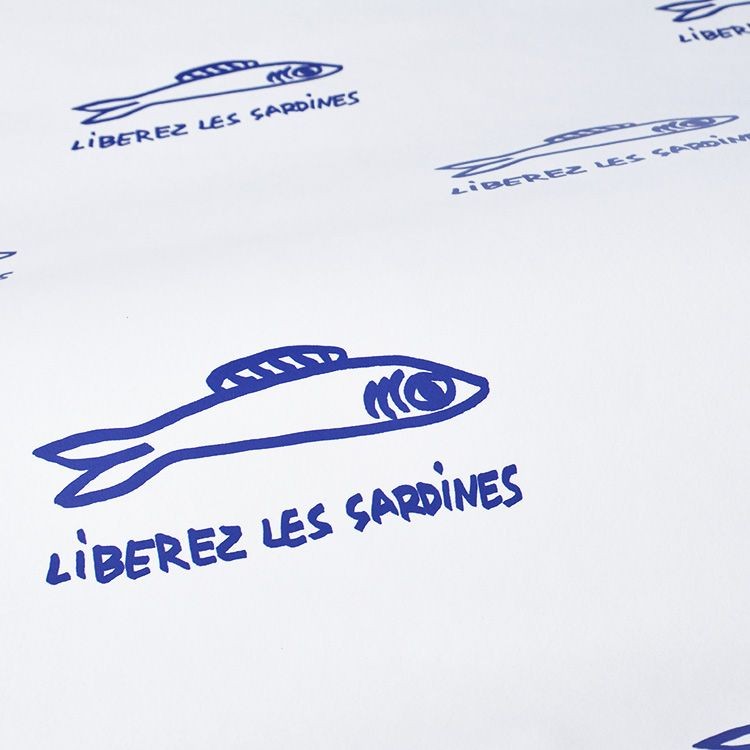 ストレート 貼ってはがせる / Sardines-Blue 壁紙屋本舗 PayPayモール店 - 通販 - PayPayモール シール 壁紙 リメイクシート wallshoppe(ウォールショップ) をはがす