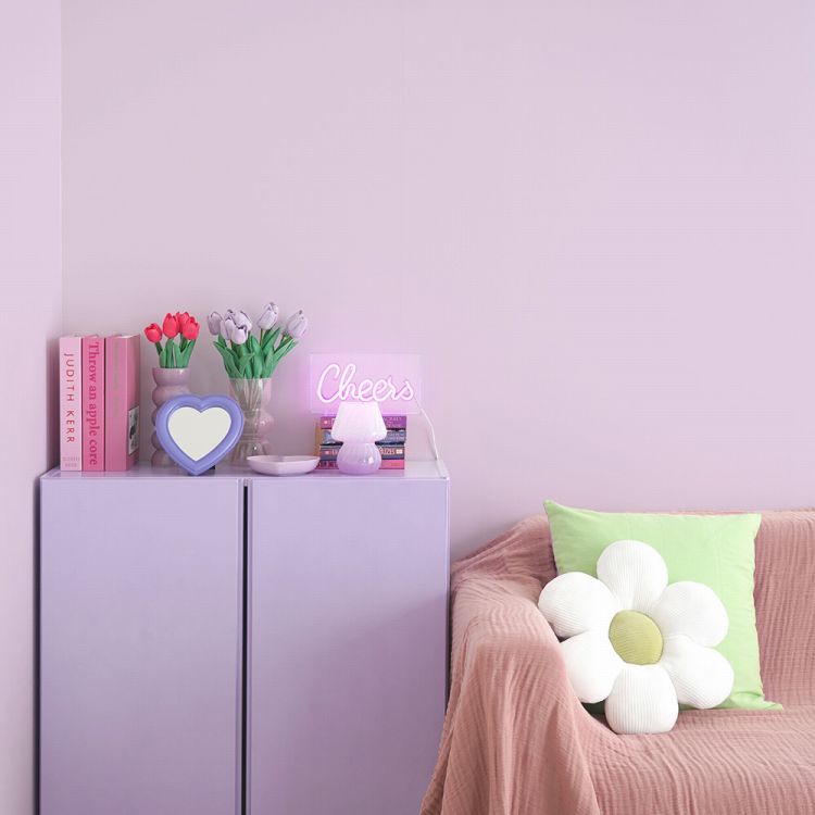 はがせる壁紙 張り替え 自分で 紫 パープル カラフルな部屋 くすみ