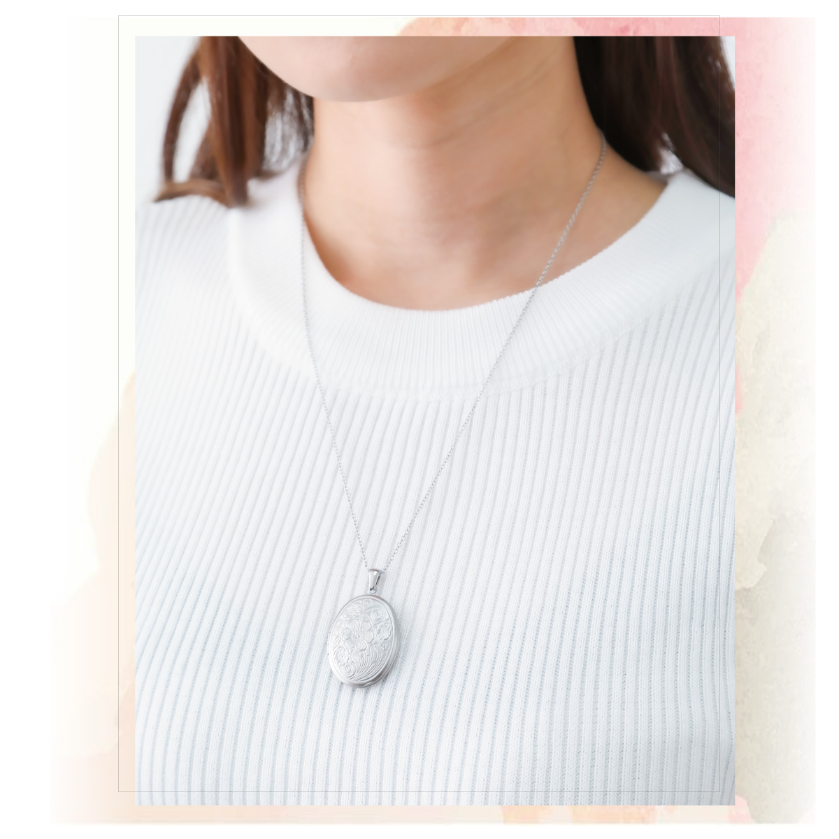 ロケットペンダント ネックレス サージカルステンレス製 クラウン フラワー柄 オーバル型 楕円 ラウンド 金属アレルギー対応 爆買