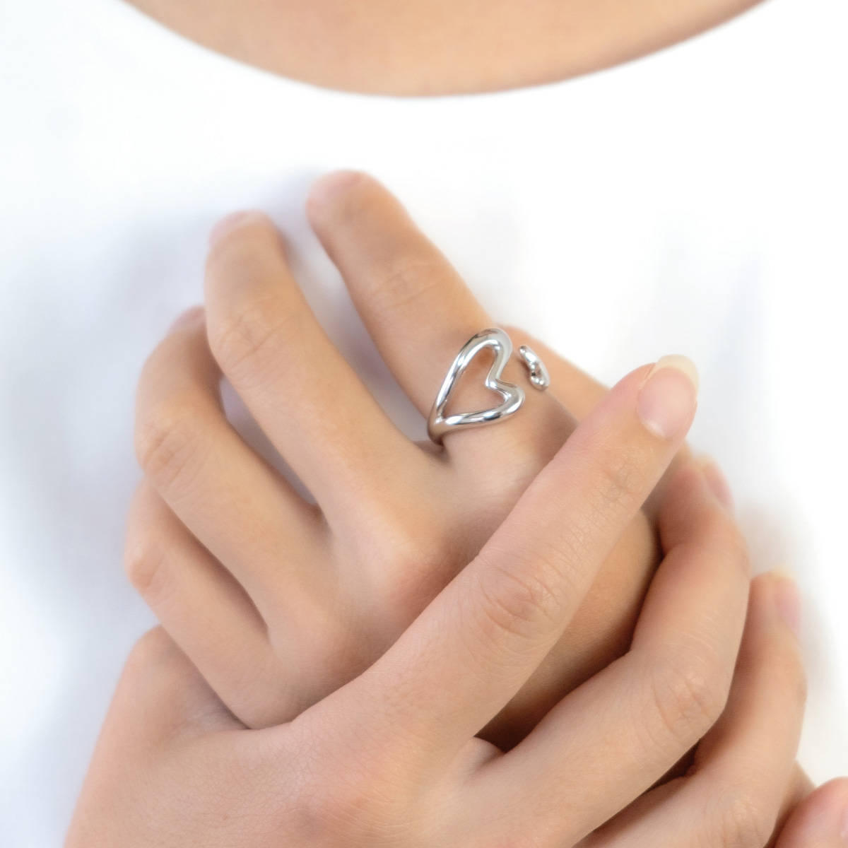 ハート型オープンリング ダイヤ付き オープンハート 指輪 透かし彫り ハート マリッジリング ダイヤ リング