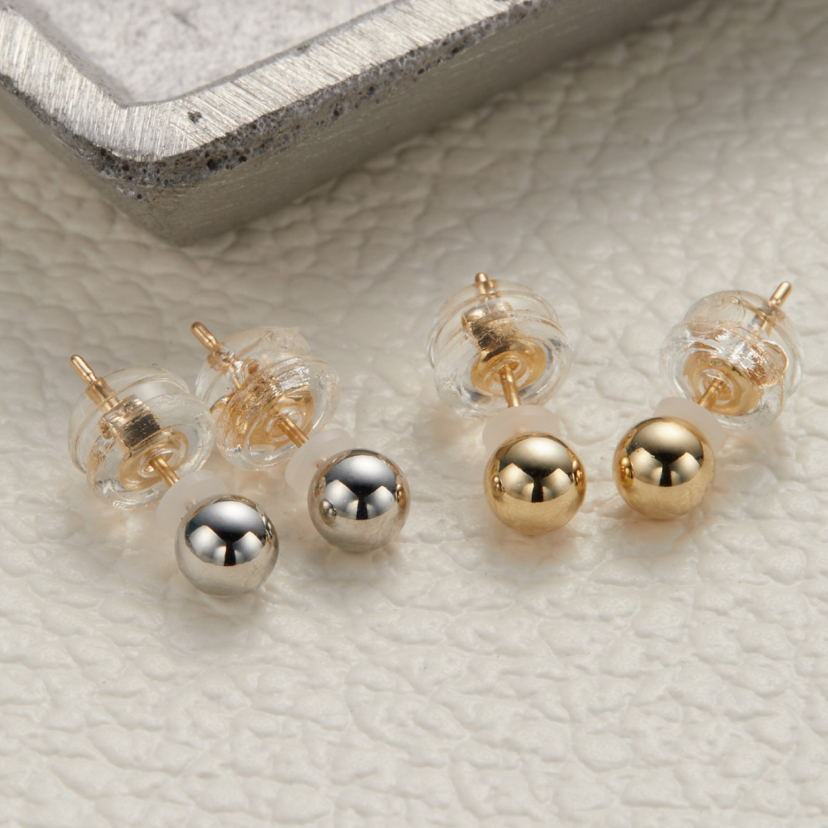 Yahoo! Yahoo!ショッピング(ヤフー ショッピング)K18ポスト 18金 ゴールド 丸玉 ボール 4mm シンプル お肌に優しい 金属アレルギー対応 金アレピアス レディース 両耳