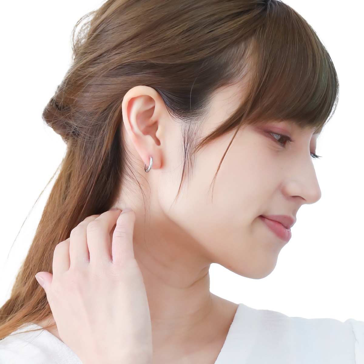 フープピアス レディース 日本製 K18ポスト 18金 K18ゴールド ニッケルフリー 甲丸 13mm ミニ 小さい シンプル キャッチレス 中折れ 爆買の画像