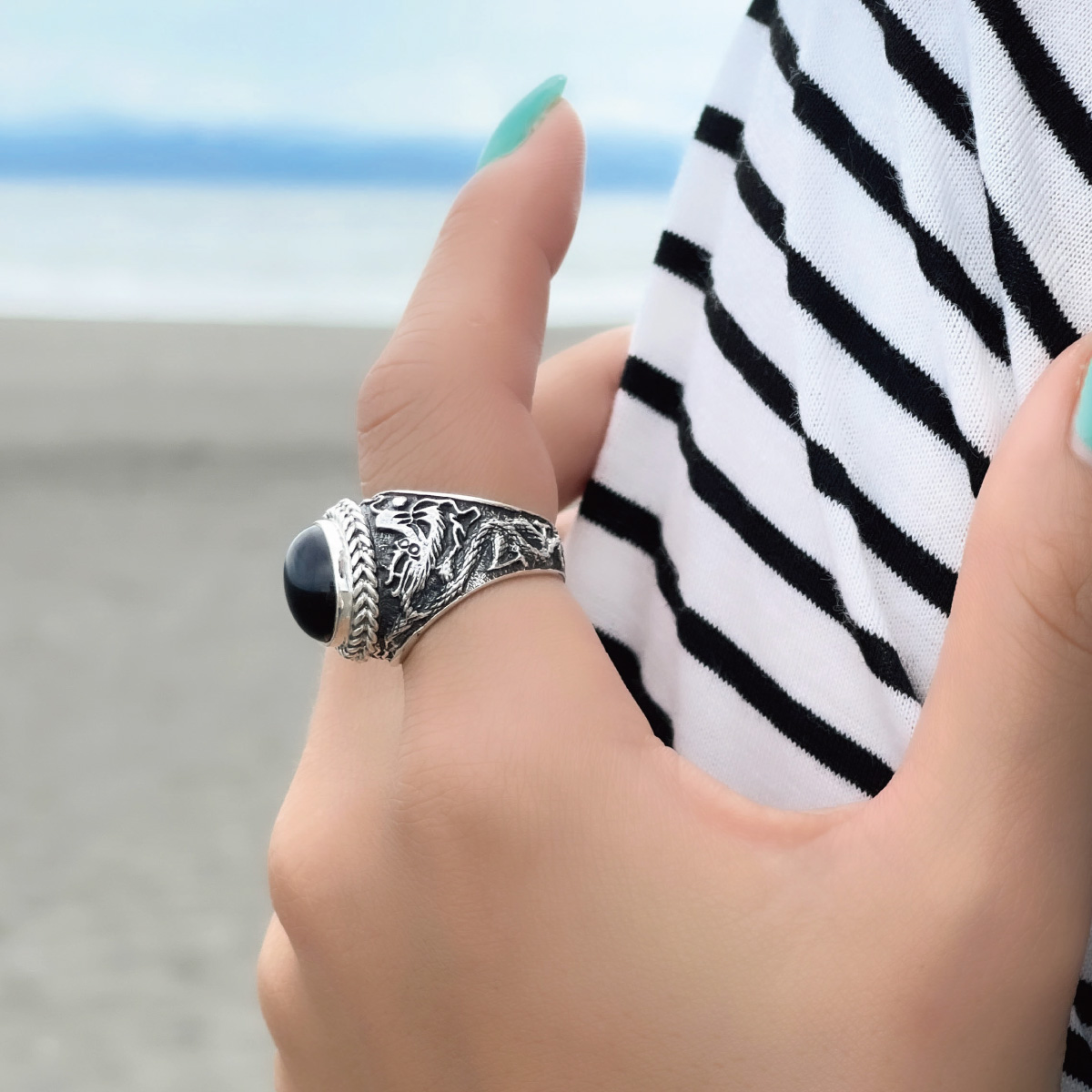 オルゴンリング　手首用　シルバー リング シルバー925 オニキス 龍 ドラゴン 風水 幅広 ワイド 大ぶり ご