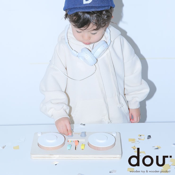 DJおもちゃターンテーブル付き Amazon.co.jp: DJ ミキサー おもちゃ ターンテーブル レコード