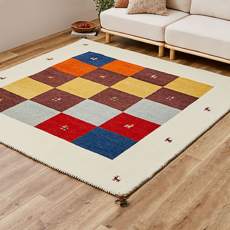 HAGIHARA(萩原)よりニュージーランドウールを使用したギャッベ 250×200cm！アンティーク風の愛らしいデザインと毛足が滑らかで遊び毛が出にくいラグマット。多様なインテリアに馴染みます♪DG246 HAGIHARA(萩原)よりニュージーランドウールを使用したギャッベ 250