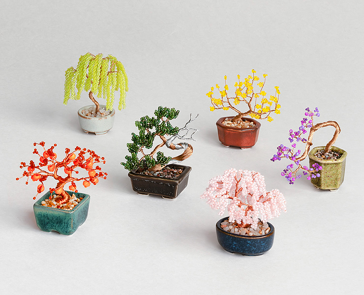 キラキラなビーズの盆栽