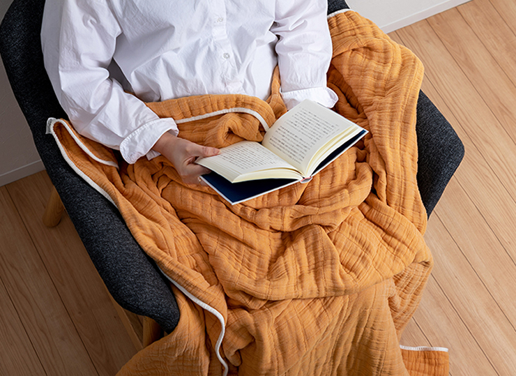 ブランケッドのガーゼルケットは１年中使えます